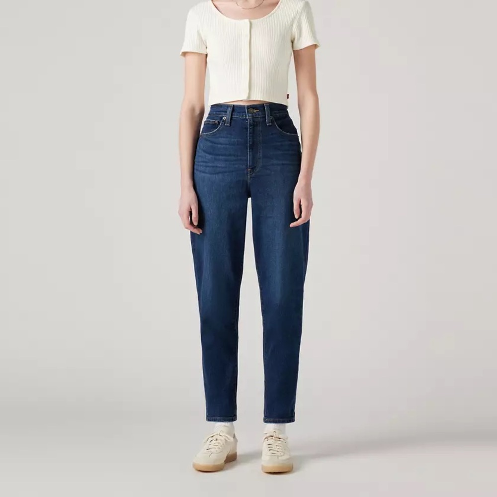 Levi’s High Waisted Mom Jeans